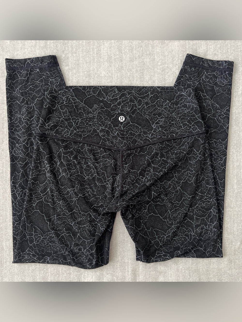 Lululemon Align Pant II (25") Lacescape Dark Cast Black